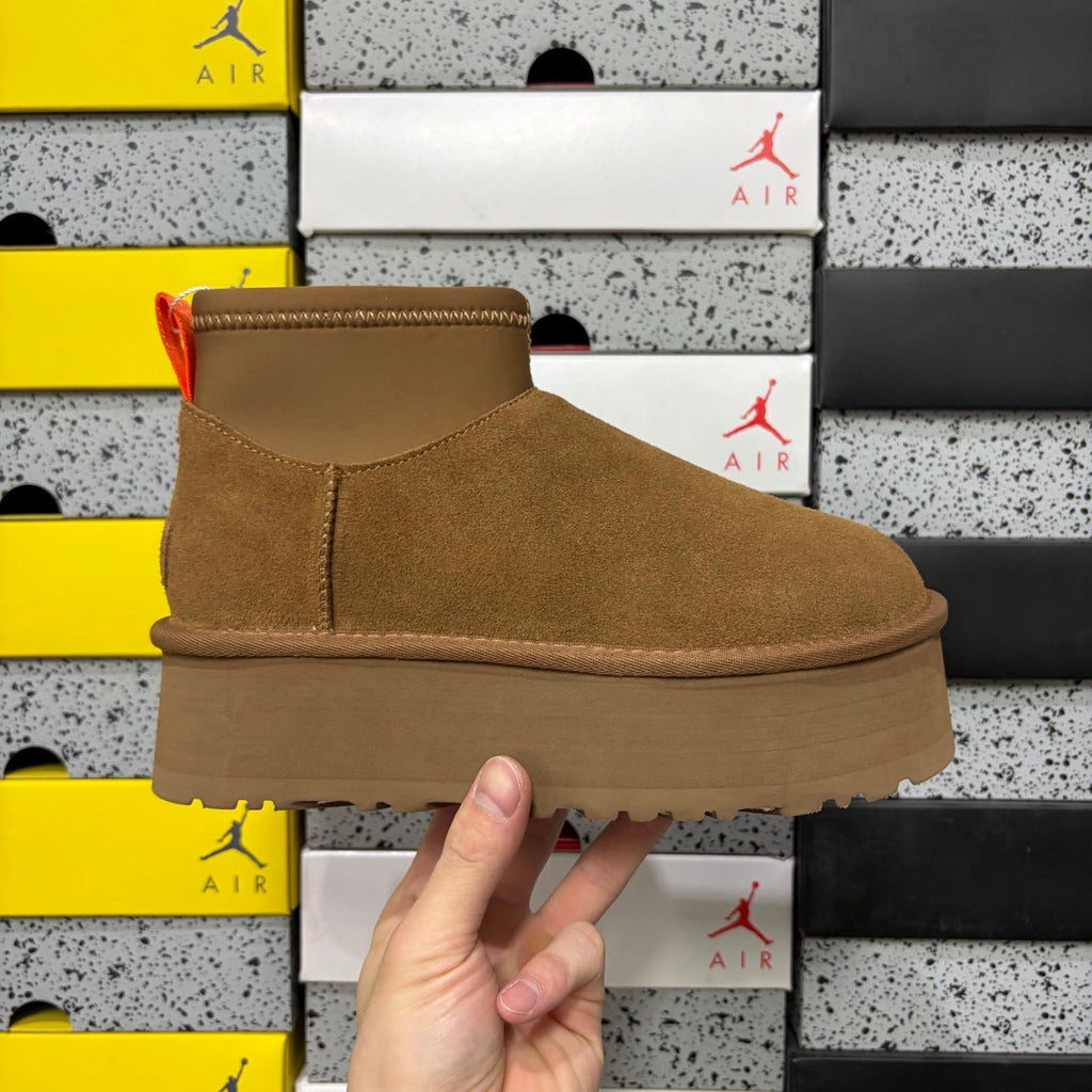 UGG Classic Ultra Mini Platform Boot – Women’s Suede Ankle Boot with Neoprene Collar in Chestnut