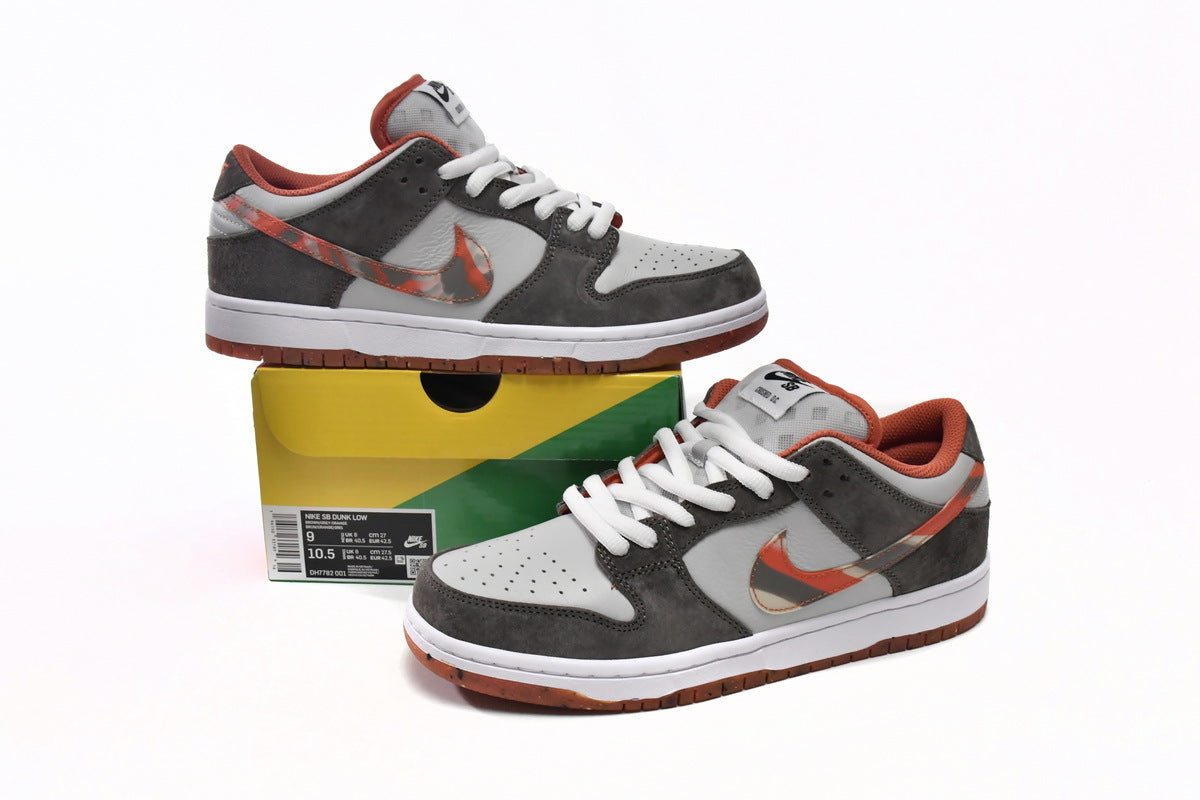 Nike SB Dunk Low Crushed D.C. Reps Sneaker Reps Sneaker DH7782-001