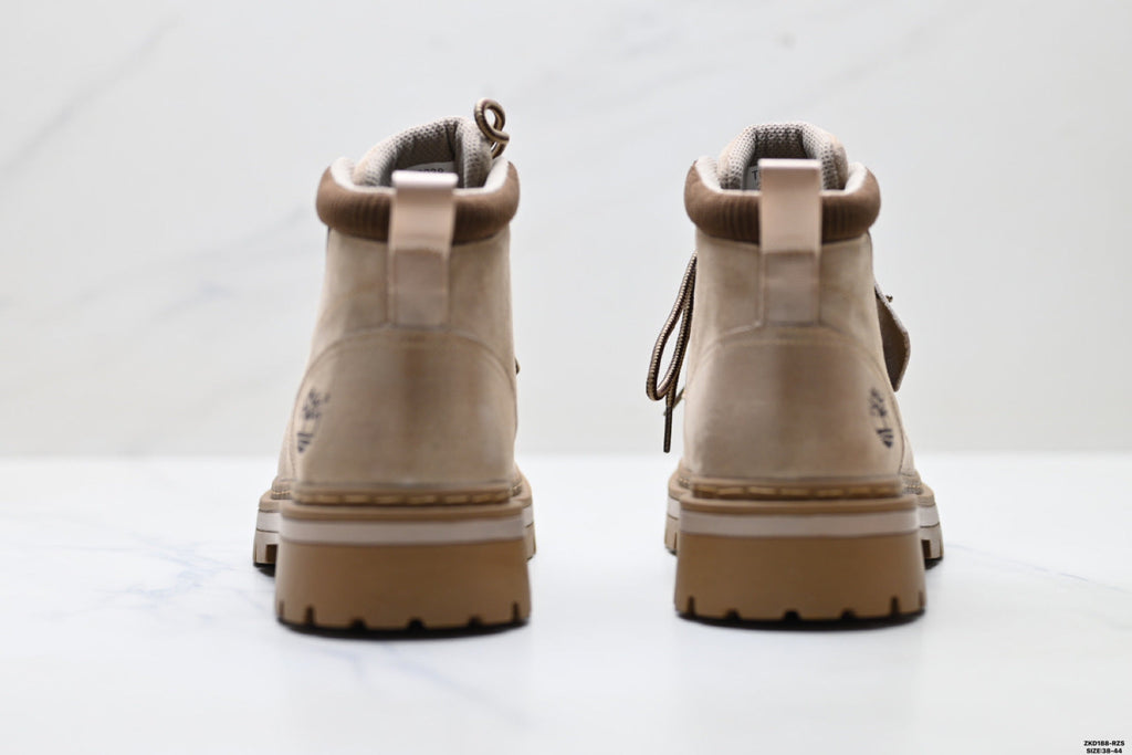 Timberland Taupe Classic Chukka Boot