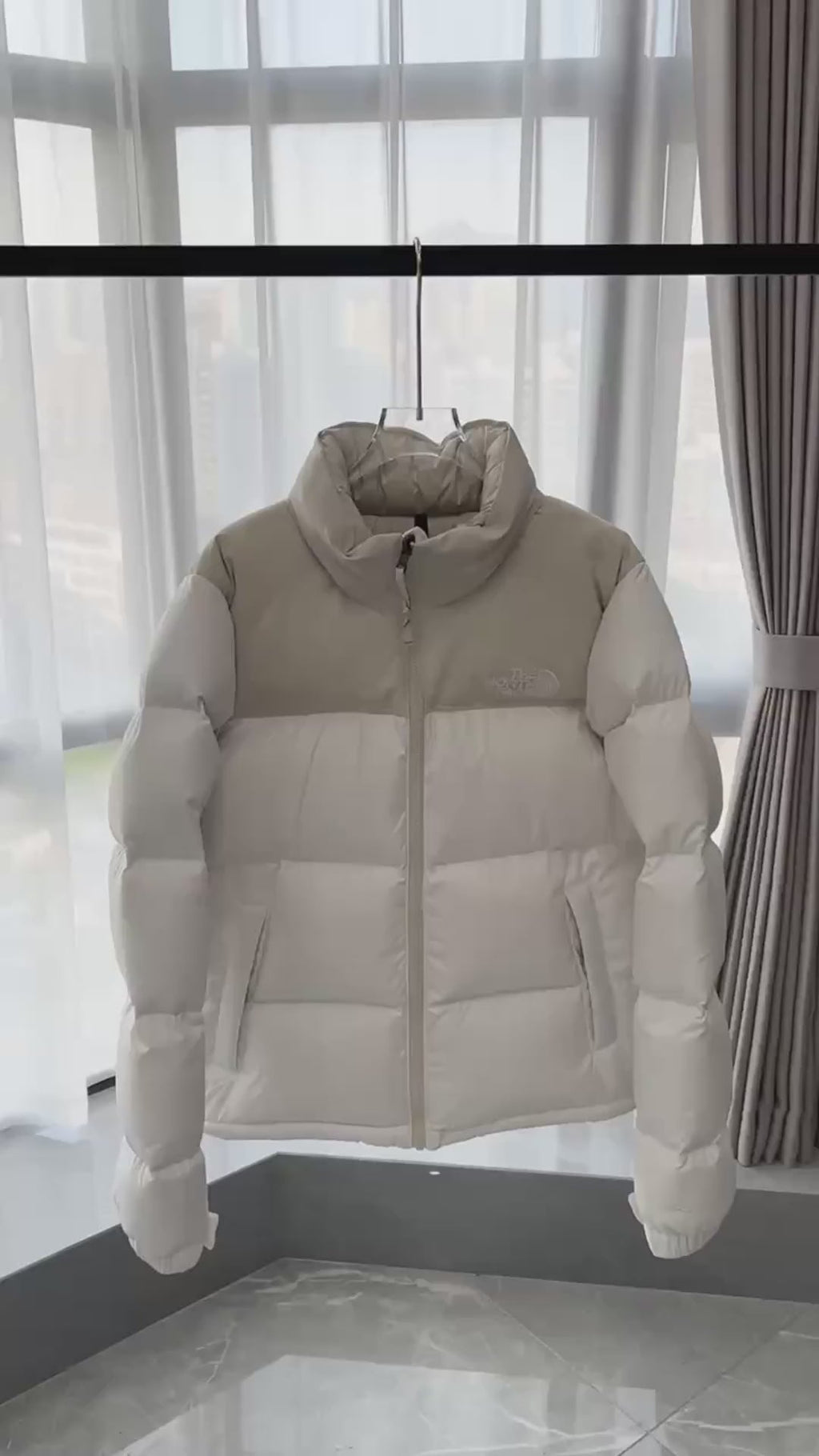 The North Face Cream Cropped Stand-Collar Puffer Jacket