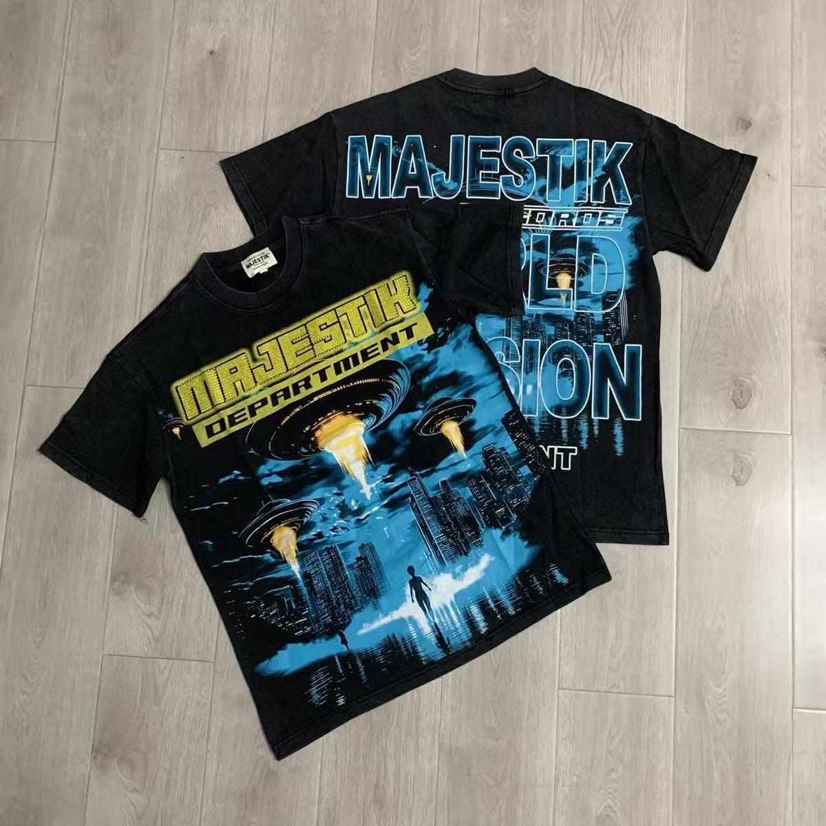 MAJESTIK UFO City Graphic Short-Sleeve T-Shirt