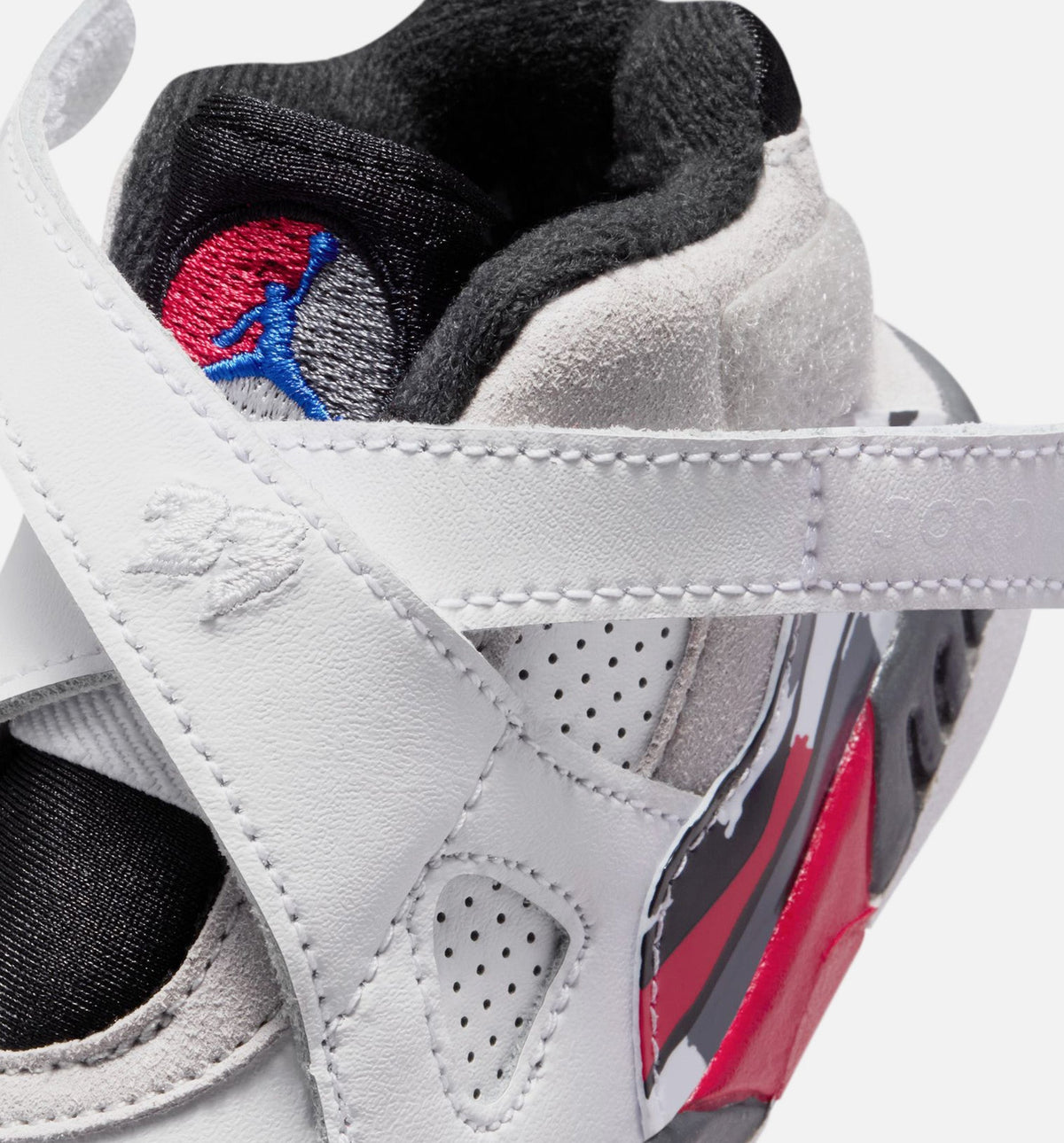 Air Jordan 8 Retro 'White and True Red' - Infant/Toddler Lifestyle Sneaker (White/Black/True Red)