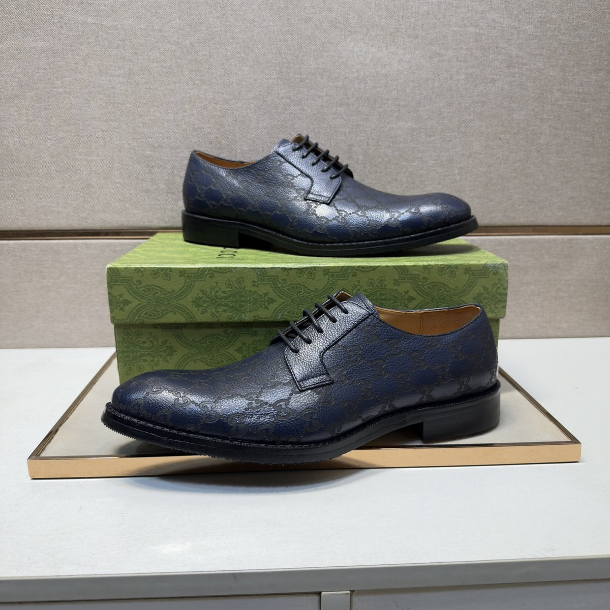 Gucci Men's Navy Lace-Up Shoes
