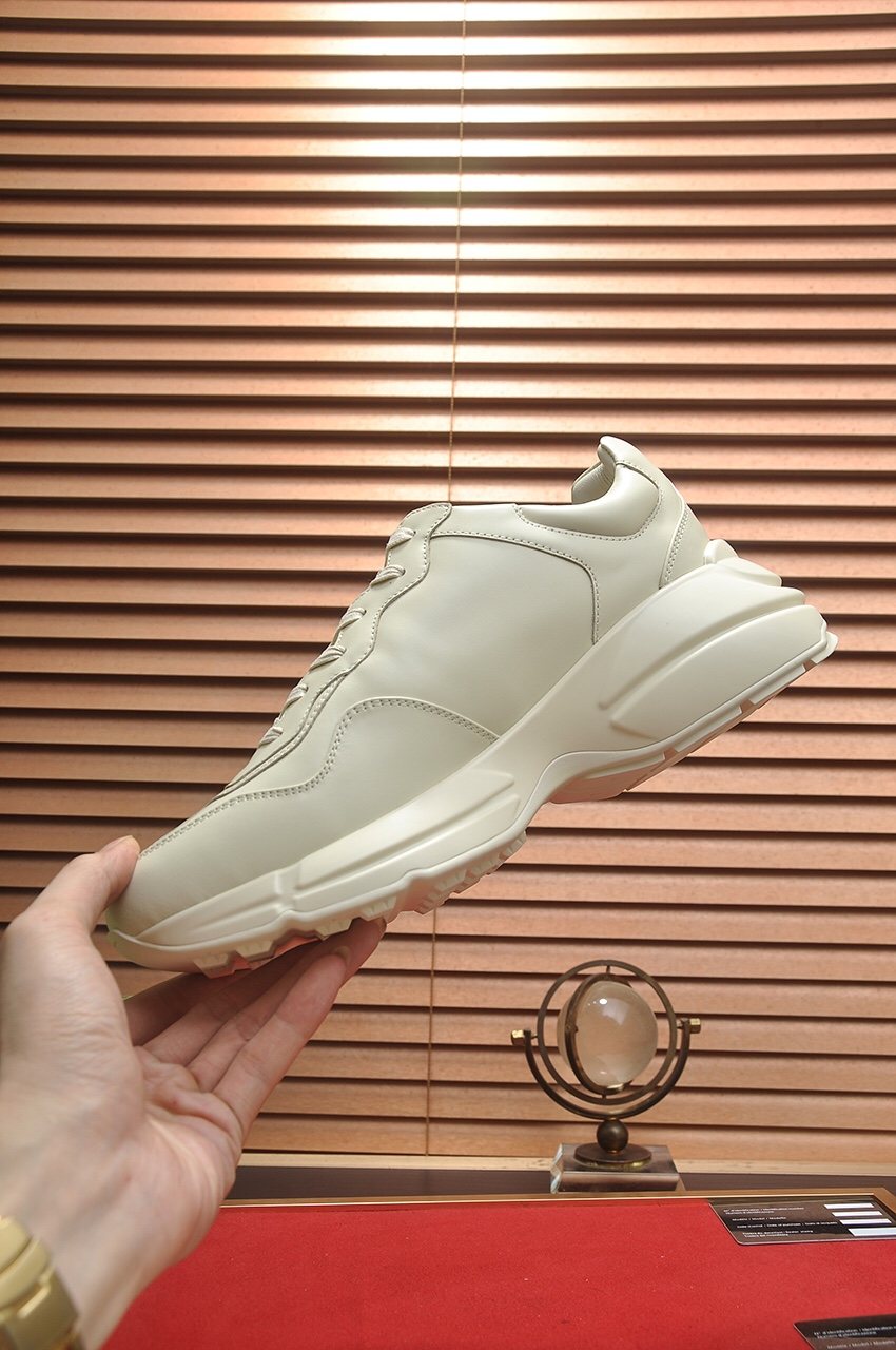 Gucci Off-White Chunky Sneakers