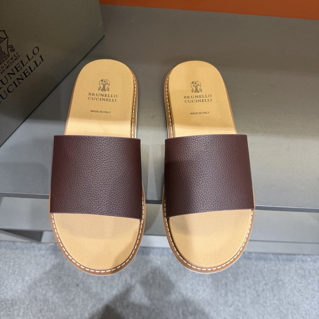 Brunello Cucinelli Men's Wide-Strap Slide Sandals - Low-Profile Sole