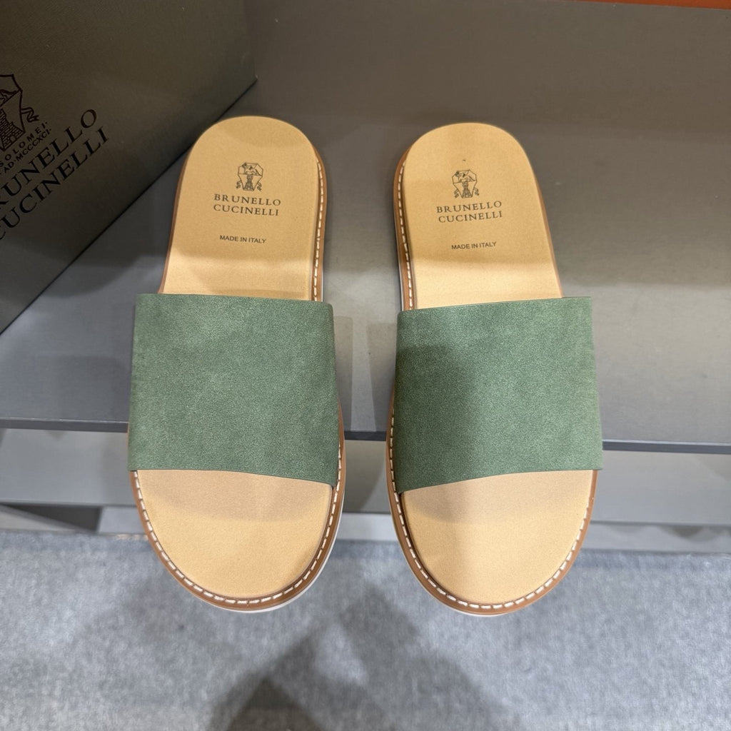 Brunello Cucinelli Men's Wide-Strap Slide Sandals - Low-Profile Sole