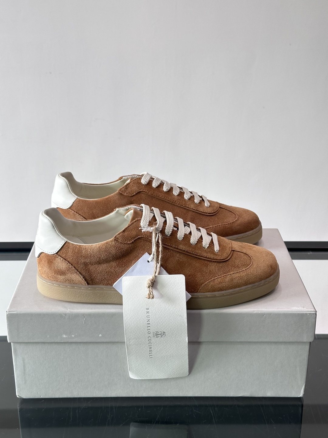 Brunello Cucinelli Men's Lace-Up Low-Top Sneakers