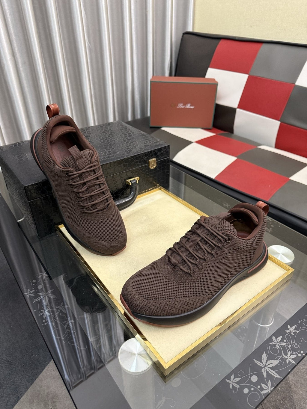 Mesh Lace-Up Low-Top Sneakers